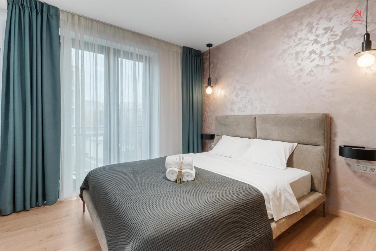 Apartament Opera Residence - Cismigiu, Eroilor, Free Private Parking Бухарест Экстерьер фото